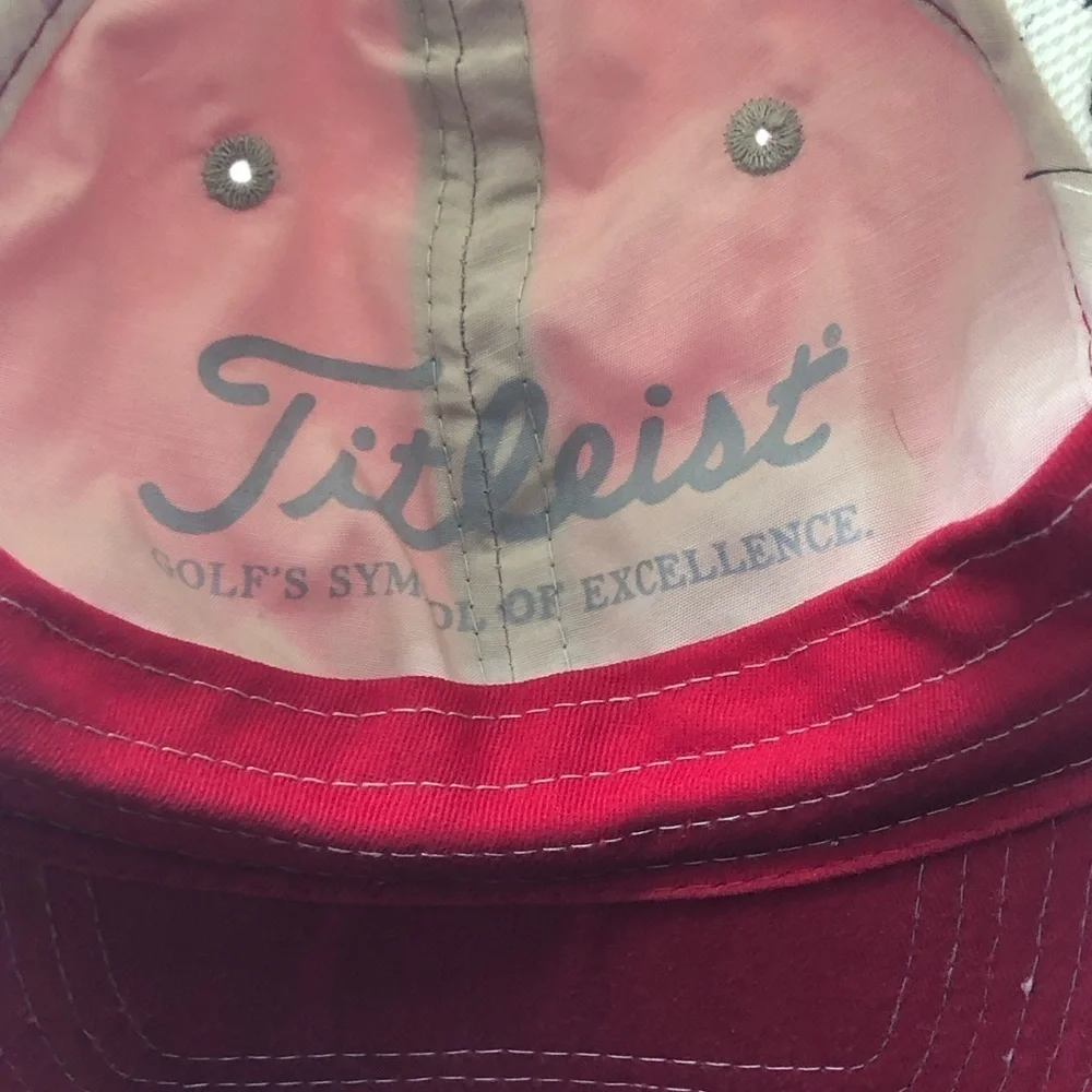 Titleist Hat Golf Adjustable Strapback Red White Outdoor Lightweight